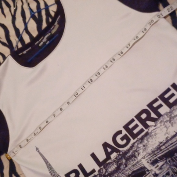 🌹Karl Lagerfeld Black and White Sweatshirt - Picture 11 of 11